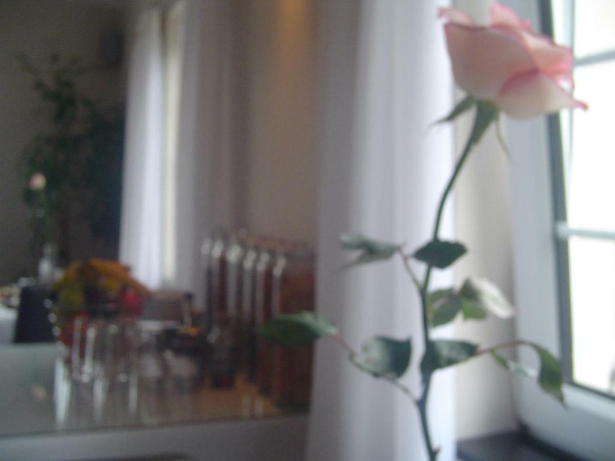 Aaron Glen Guest House Loanhead 외부 사진
